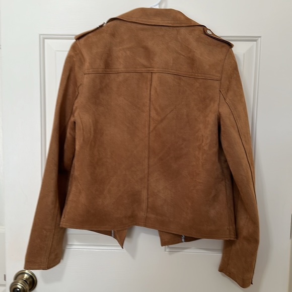 Tahari Faux Leather Moto Jacket Size M Camel Tobacco Brown Suede Open Front NEW - Picture 2 of 13